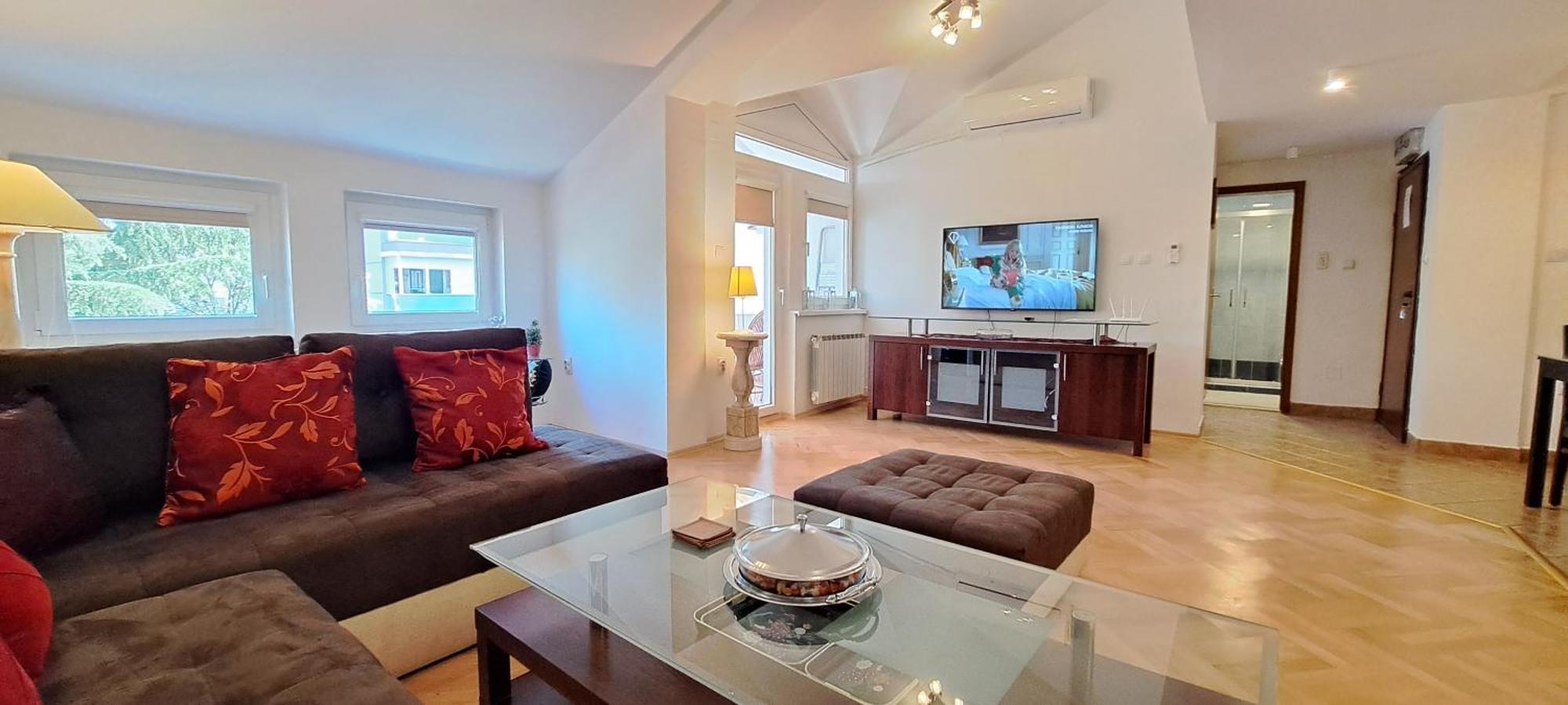 Central Skopje Duplex Apartment المظهر الخارجي الصورة